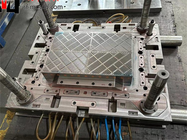 PP HDPE番茄箱塑料模具